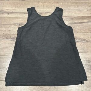 Old Navy Active women’s breathe on gray tank top. Size S.